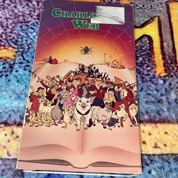 Vintage Charlottes Web VHS - Picture 1 of 7